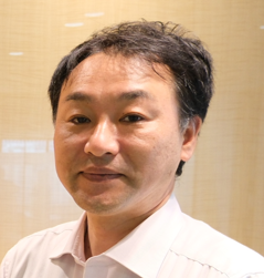 松野さん顔写真